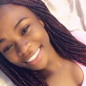 Meet your Posher, Shamia